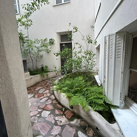 Grand Studio Entierement Renove Au Coeur De Paris Apartamento Exterior foto