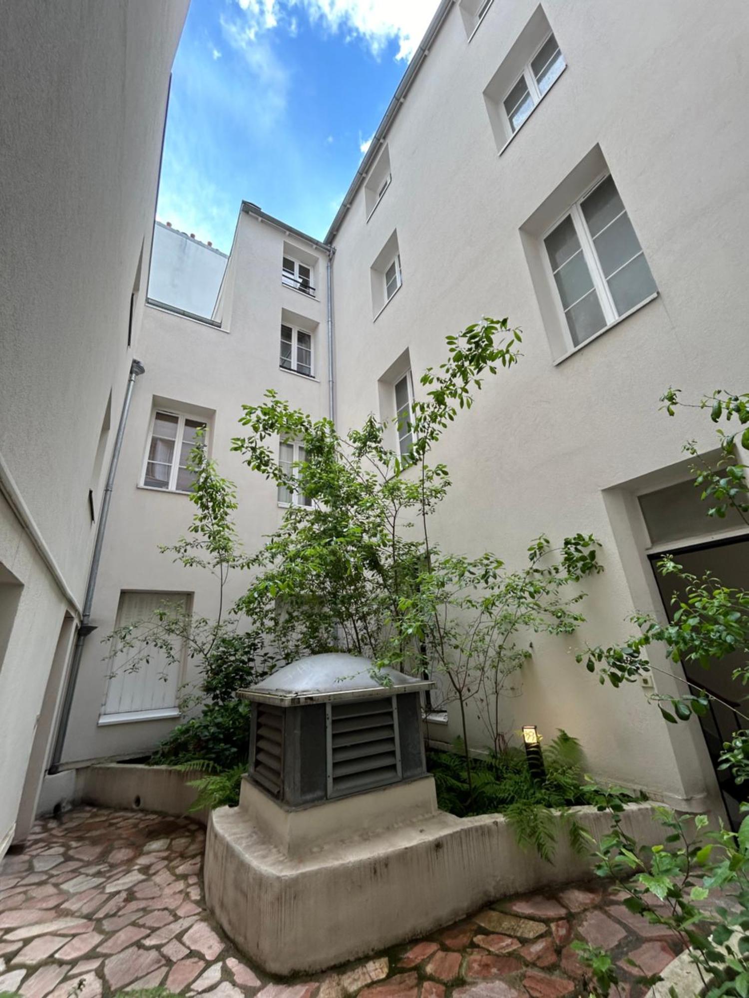 Grand Studio Entierement Renove Au Coeur De Paris Apartamento Exterior foto